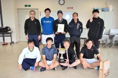 男子優勝の帯広市場クラブ