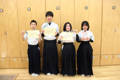 入賞した帯広の森少年団の団員。（左から）佐藤幸太、土田遥太、塚本葉月、蔵前綾海