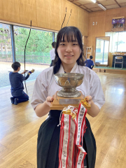 初優勝を飾った足寄高の高井結羽