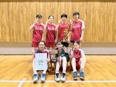 女子団体戦で優勝の帯一