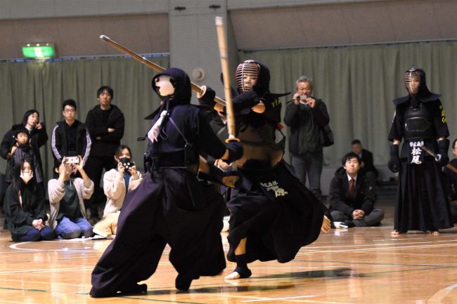 【写真】柳町A4連覇 中学男子は森体B、女子は柳町 東北海道少年剣道音更大会
