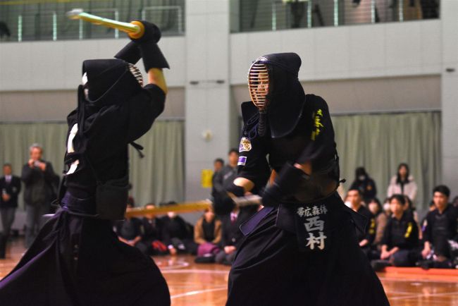 【写真】柳町A4連覇 中学男子は森体B、女子は柳町 東北海道少年剣道音更大会