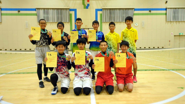 上山・梶川組（札内）男子Ｖ、女子は森谷・溝部組（共栄）制す　ソフトテニス全十勝中学生室内大会