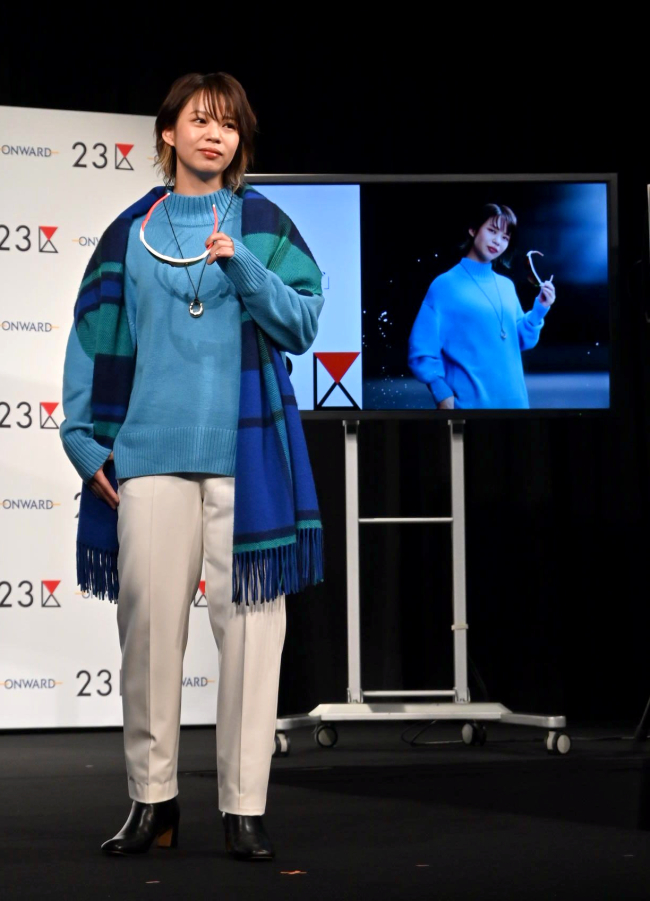 高木菜那さん、ランウエイに　「２３区」発表会で柔道「金」角田夏実さんらとモデル起用