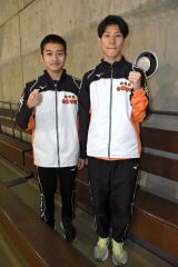 白樺学園高の大友悠輝と安田塙史が１万メートル十勝高校新　日体大長距離競技会