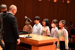 「ジンギスカン新聞」で最優秀賞を受賞した帯広大正小学校２年１組