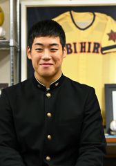 プロ生活への決意を語る帯農高の澁谷純希