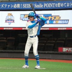 【西武ジュニアー日本ハムジュニア】５番ライトで先発出場した日本ハムジュニアの小瀬朔＝ベルーナドーム（大賀章好撮影）