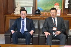 和牛振興協の宮前会長が来社 2