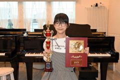 ピティナコンクールソロ部門Ｃ級で銀賞　豊成小の鈴木さん