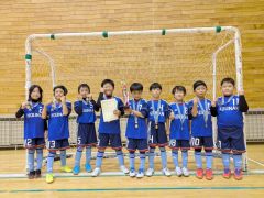 Ｕ８優勝の光南サッカー少年団