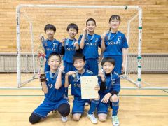 Ｕ１１午後の部優勝のＳＳＪｒ．ＦＣ