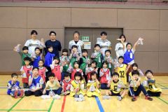 にぎやかに「雑巾がけリレー」　いけダッシュが大運動会 2