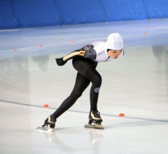 【５年女子１０００メートル】２位に２秒６０差を付けた本別中央の神野莉子