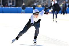 【女子５００メートル】２位に入った保木陽向（帯二）