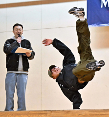 華麗に技を決めるＳｈｉｇｅｋｉｘ選手