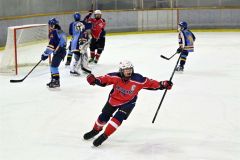 清水御影Ｖ　Ｖｏｒｔｅｘ大空に５－３　アイスホッケー全道小学生選手権大会