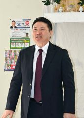 清水町長選、神戸市議の辻氏が出馬表明　後援会長に氷見氏