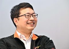 事業の展望を語る稲川CEO(塩原真撮影)