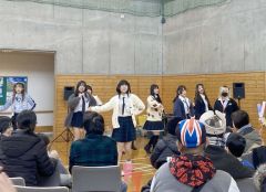 幅広い人が熱視線を送った星槎国際高校帯広アイドル部のライブ