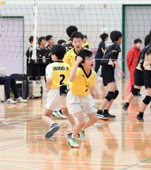 Ｒ・Ｙスパークス３年ぶりＶ、木野東混合２連覇、帯広ＪＪＢ男子４連覇　しげ吉杯全十勝小学生バレー 5