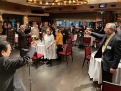 田村会長の音頭で乾杯