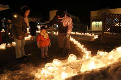 幻想的な光にうっとり　士幌アイスキャンドルイベント～写真特集