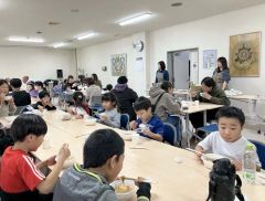 競技終了後は豚汁を楽しんだ