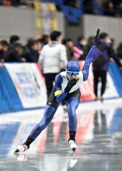 【女子１５００メートル】自己ベストを更新する２分１０秒５５で３位に入った黒坂理央（幕別忠類）