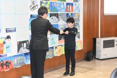 小学生部門絵画の部、優秀賞の中捨瑛太さん