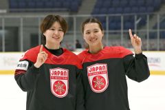 志賀姉妹（帯広出身）全勝で五輪決め笑顔　女子アイスホッケーミラノ・コルティナ五輪最終予選