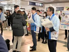 「鉄道利用促進を」鈴木知事と綿貫ＪＲ社長が札幌駅で観光ＰＲ