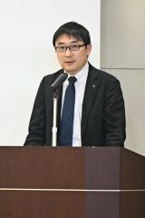 食料・農業・農村基本計画について話す小原農業経営局長