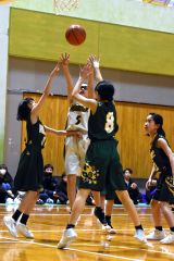 女子１部決勝　芽室ホルックス―帯広若葉