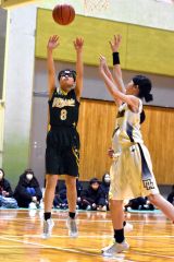 女子１部決勝　芽室ホルックス―帯広若葉
