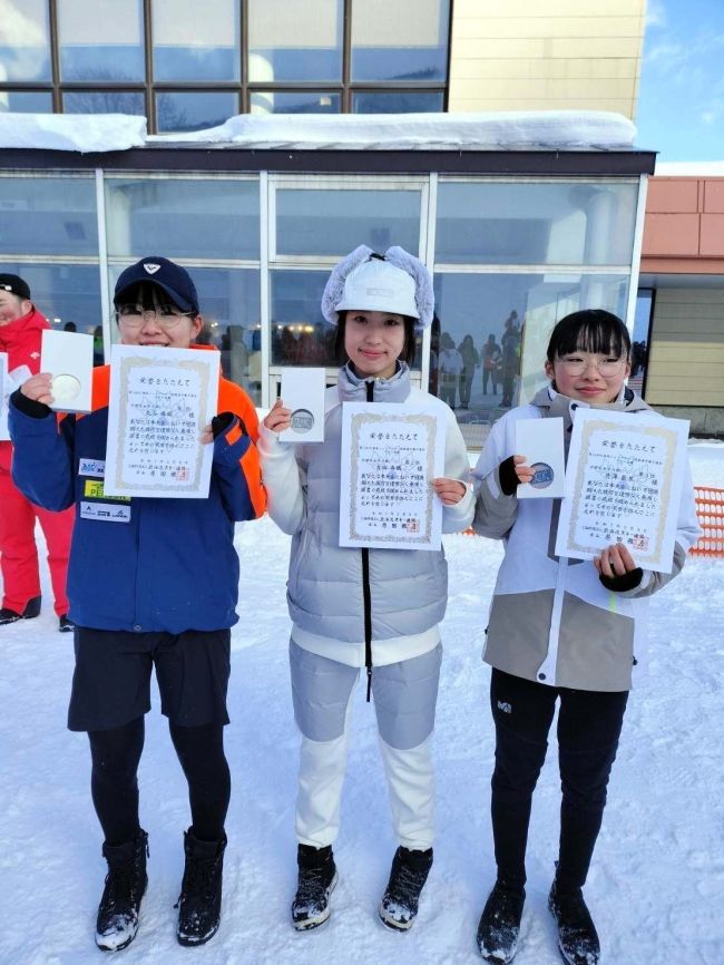 十勝勢中学女子表彰台独占など活躍、道ジュニアスキー技術選手権予選会十勝会場