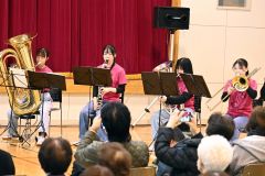 特別出演した大樹中学校吹奏楽部