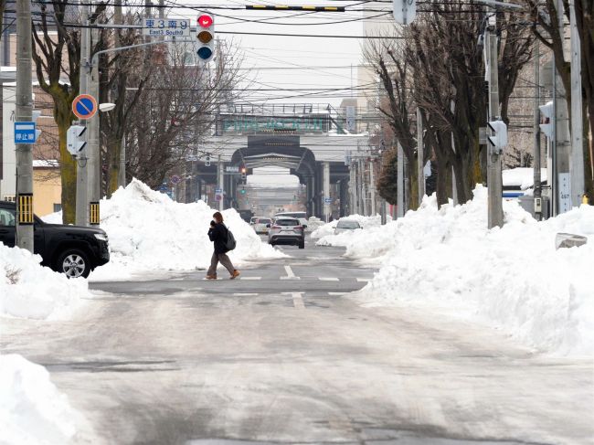 帯広の積雪１２９センチ→５０センチに　記録的大雪後は気温が高く激減