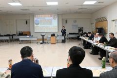 交通事故の状況や対策について関係者間で話し合った会議