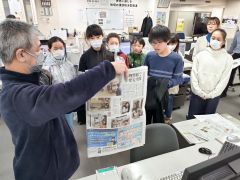 本社見学（１８日）