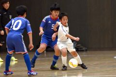 フェニックストーナメントＢ１回戦・西帯広大空ＦＣｖｓＦＣ中標津（金野和彦撮影）
