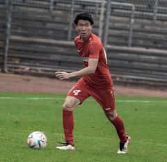 ＤＦ佐藤友が新加入、サッカースカイアース