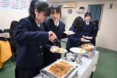 ウエスタン×帯南商業で新メニュー「豚丼ドリア」など登場へ 2