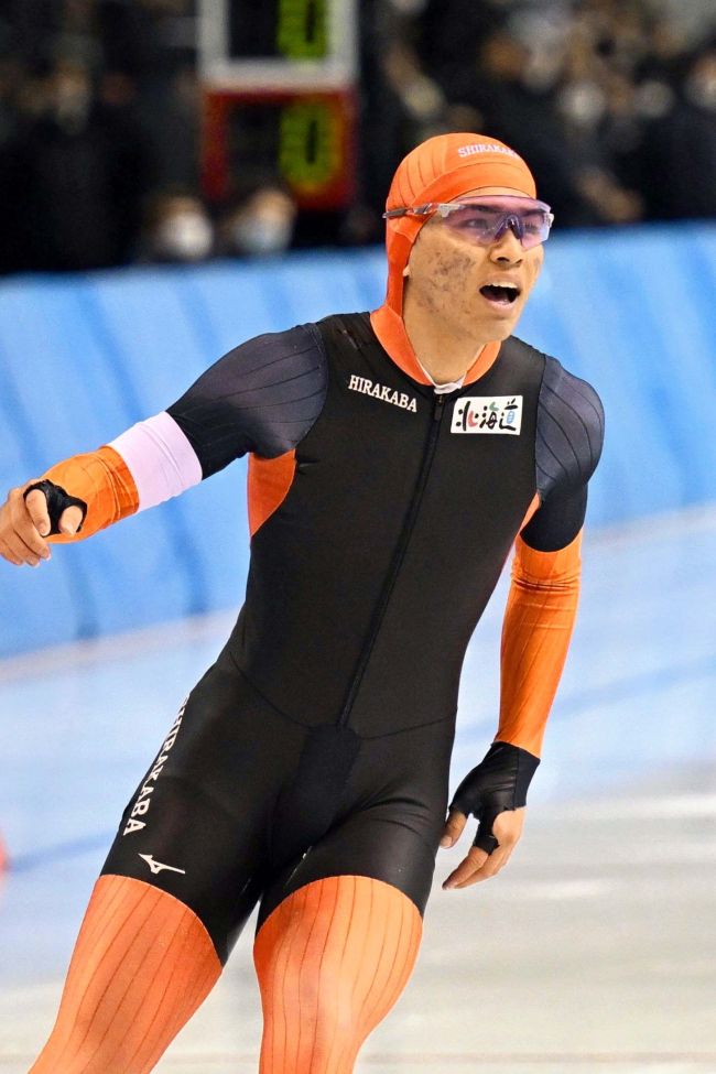 軍司（白樺学園）連覇男子５００ｍ　全日本高校選抜スケート