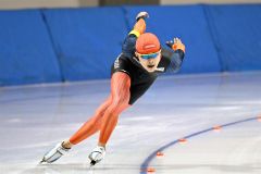 久保（白樺学園）優勝男子１５００ｍ、全国高校選抜スケート