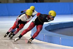 新海（星槎帯広）３冠男子マススタートも制す　全高校選抜スケート
