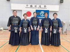 団体戦年代別の部優勝の帯広警察署