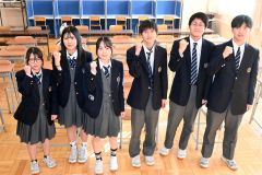 ７割進学、国公立大合格も　音更高校