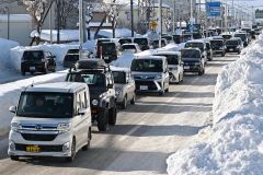 除雪優先「災害」認識なし　注意喚起はネットのみ　道路への市民の雪出し対応に苦慮　帯広市