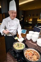 帯広市の給食がレストランビュッフェに登場　道教委が札幌のホテルと企画